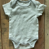 Grey Striped Short Sleeve Onesie | 0-3 mo | Le Top Bebe