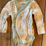 Organic Green Leaf Side Snaps Onesie | newborn | Honest Baby