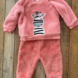 Pink Fuzzy Sweatshirt Set | 6-9 mo | Pekkle