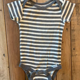 Gray & White Stripe Onesie | 6-9 mo | Gerber