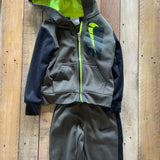 Two Piece Athletic Set | Nike