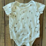Outdoorsy Short Sleeve Onesie | Rabbit + Bear