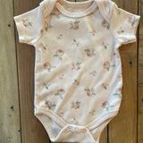 Pink Roses Onesie | 3-6 mo | Kyle & Deena