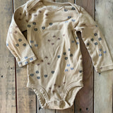 Outdoorsy Long Sleeve Onesie | 12-18 mo | Carter's