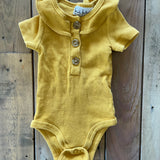 Yellow Ribbed Short Sleeve Henley | Nicole Miller