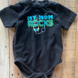 My Mom Rocks Onesie | 18-24 mo | Okie Dokie