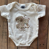 Mommy's Hugs Onesie | 0-3 mo | Little Lad