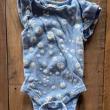 Daisies Onesie | 3-6 mo | Jumping Beans