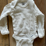 Organic Long Sleeve Onesie | newborn | Gerber
