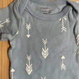 Arrow Onesie | newborn | Gerber