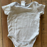 Grey Stripe Onesie | 3-6 mo | Little Beginnings