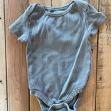 Grey Short Sleeve Onesie | Cloud Island